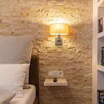 Magnificent Rooftop Jacuzzi & Terrace Olia Apartman